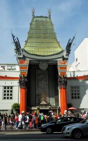 Hollywood Chinese Theatre   By Alexander Migl   Wikimedia